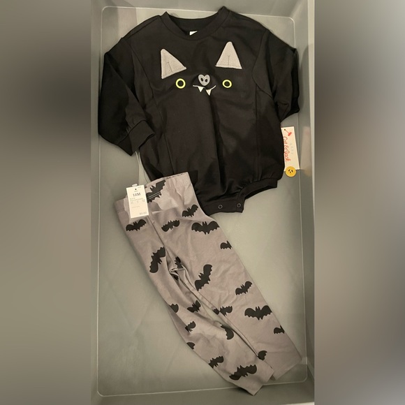 Cat & Jack Baby Boys Halloween Bat Outfit Bodysuit & Pants Set 18 Months NWT - Picture 1 of 4